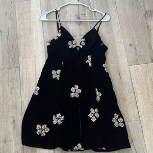 Urban outfitters daisy dress